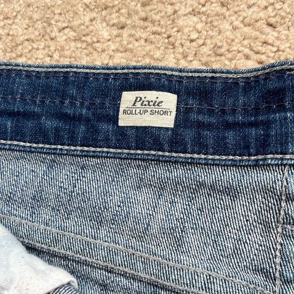 Adriano Goldschmied The Pixie Mid Rise Roll Up Denim Shorts Size 32 - Picture 6 of 7